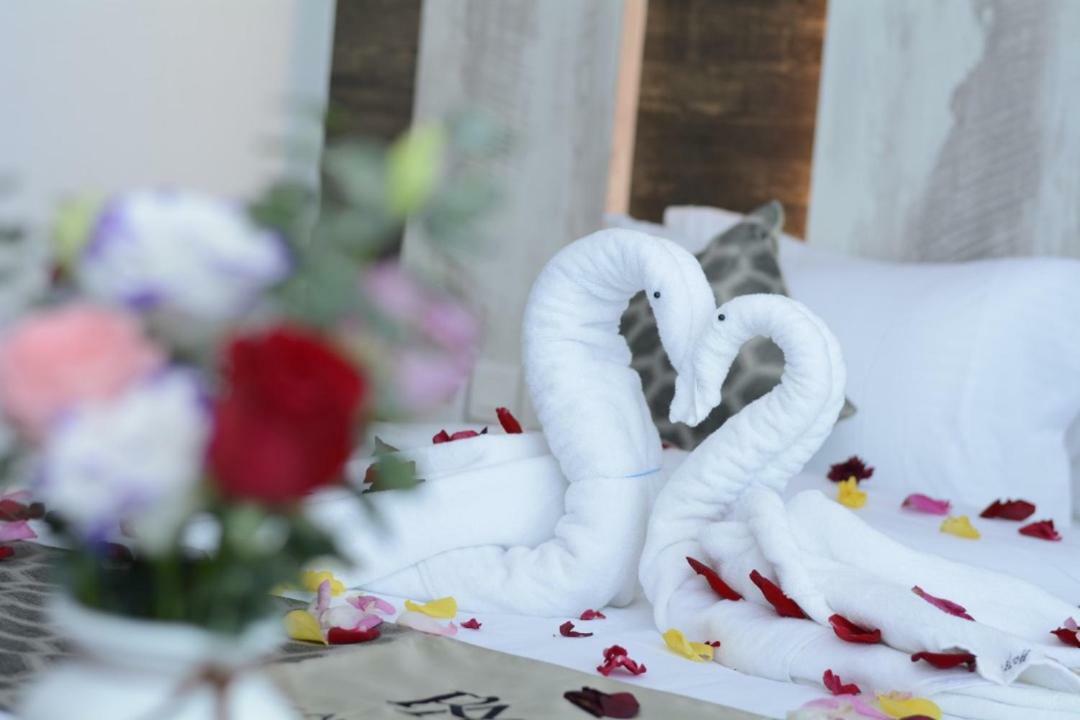 Rest And Comfort Boutique Hotel Куала-Тренгану Экстерьер фото