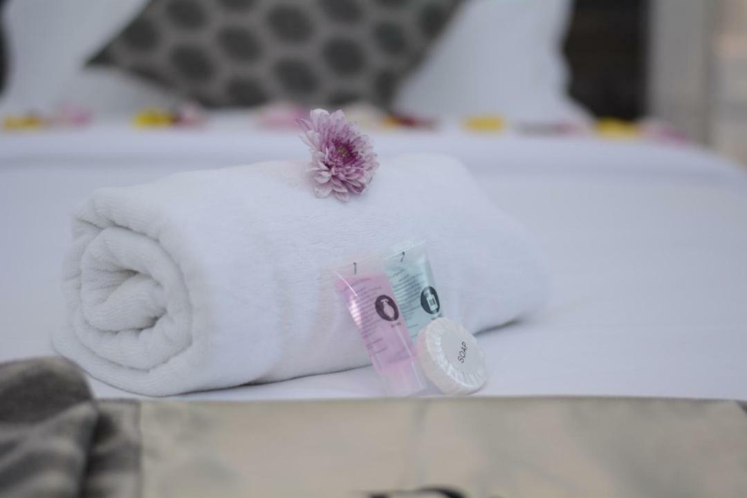 Rest And Comfort Boutique Hotel Куала-Тренгану Экстерьер фото